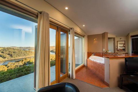 Eagle View Escape - Accommodation Batemans Bay 2