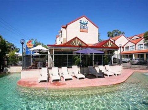 Nelson Bay Breeze Holiday Apartments - Accommodation Batemans Bay 0