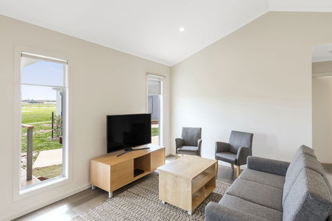 RACV Cobram Resort - Accommodation Batemans Bay 3