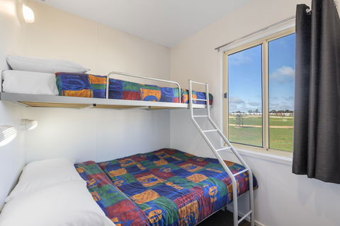 RACV Cobram Resort - Accommodation Batemans Bay 6