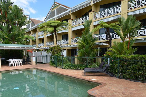 Waterfront Terraces - Accommodation Batemans Bay 2