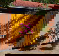 Pink Flamingo Resort - Accommodation Batemans Bay