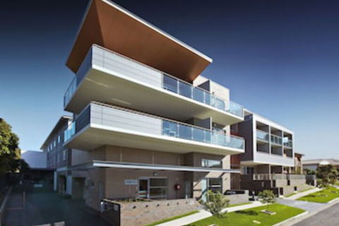 Charlestown Executive Apartments - Accommodation Batemans Bay 0
