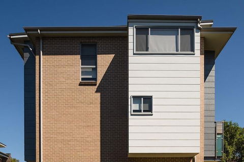 Charlestown Executive Apartments - Accommodation Batemans Bay 1