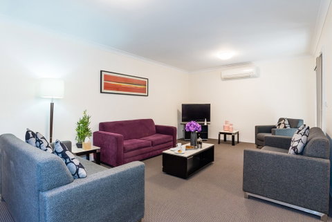 Eastwood Furnished Apartments - Accommodation Batemans Bay 3