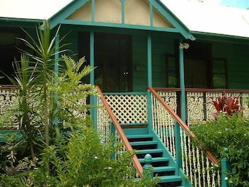 Gilston QLD Accommodation Batemans Bay