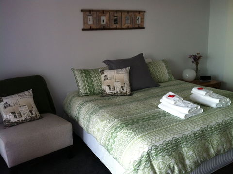 Corinella On The Esplanade Bed & Breakfast - Accommodation Batemans Bay 5
