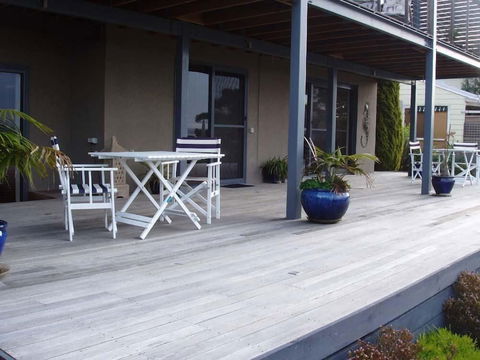Corinella On The Esplanade Bed & Breakfast - Accommodation Batemans Bay 2