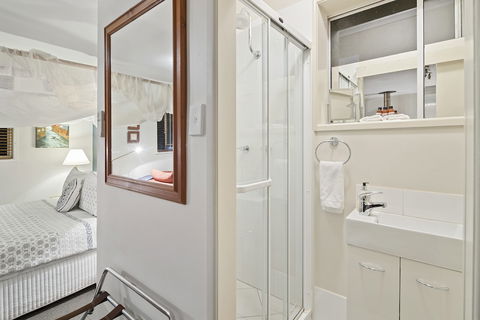 Eden Lodge - Accommodation Batemans Bay 6