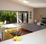 atLIZZIE - Accommodation Batemans Bay