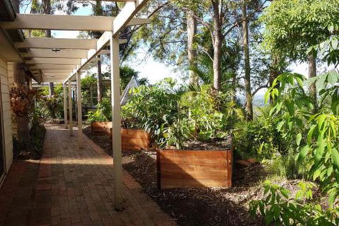Million Dollar Views To Gold Coast - Accommodation Batemans Bay 7