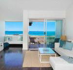 Perfect Beach Front Duplex The Entrance North - Accommodation Batemans Bay