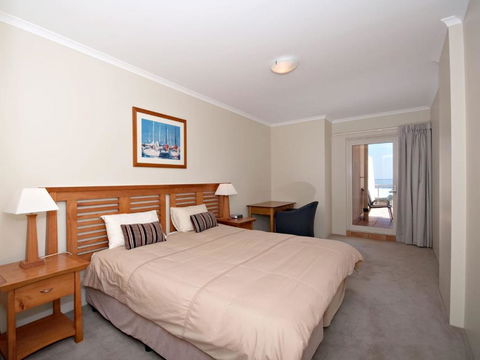 Messines Street Breakwater Apartment 104 - Accommodation Batemans Bay 3