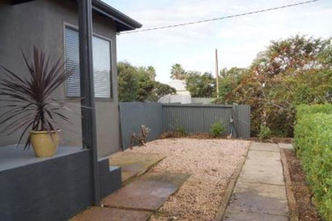 Lincoln Breeze - Accommodation Batemans Bay 3