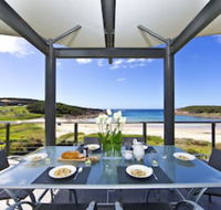Sails on the Beachfront Exclusive Seaside Home - Accommodation Batemans Bay