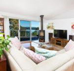 Booti Booti Lakehouse - Accommodation Batemans Bay