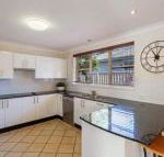 Spacious Modern  Walk to the Beach - Accommodation Batemans Bay