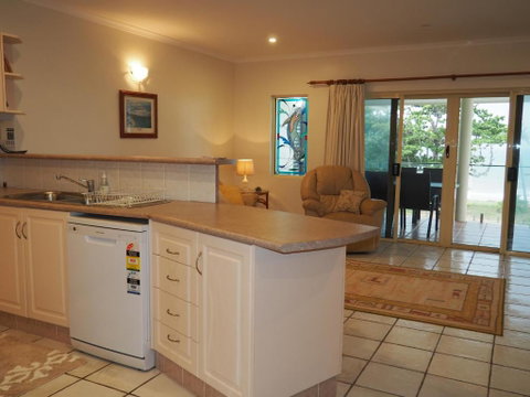La Riviera - Accommodation Batemans Bay 5
