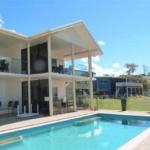 La Riviera - Accommodation Batemans Bay 0
