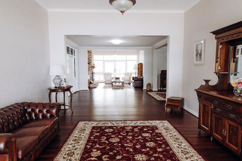 Winniston Lodge Luxury Accommodation - Accommodation Batemans Bay 1