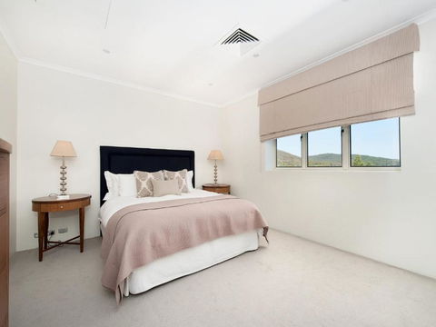Views Views & More Views Sub Penthouse In Shoal Bay - Accommodation Batemans Bay 7
