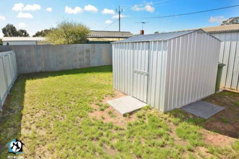 Just Renovated 2BR Cottage In Heart Of Wentworth - Accommodation Batemans Bay 2