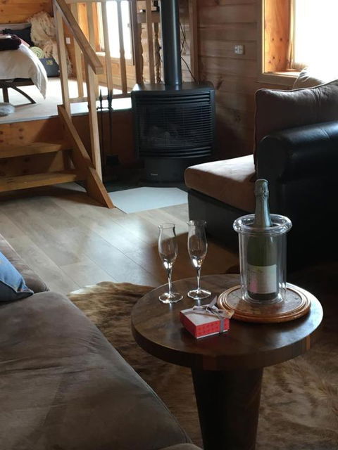 Springmead Rustic Cabin - Accommodation Batemans Bay 1