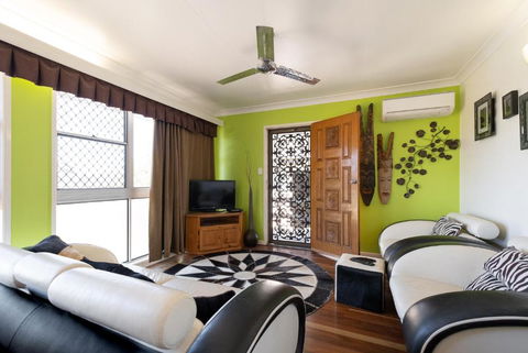 Southside Central Unit - Accommodation Batemans Bay 4