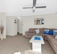 Golden Sands Apartment 10 - Accommodation Batemans Bay