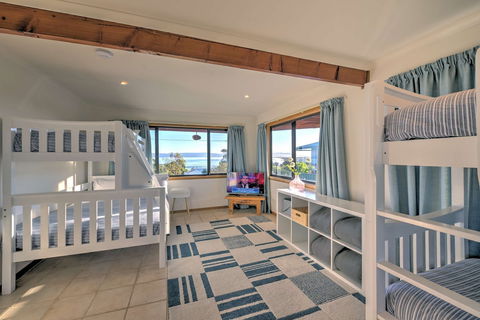 Zenith - Accommodation Batemans Bay 6