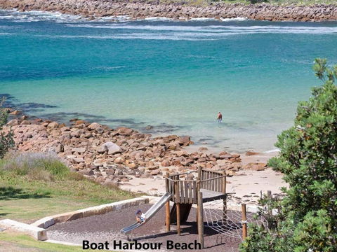 Ultimate Beach House 19a Graham Street Views Peace & Quiet - Accommodation Batemans Bay 2