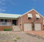 Birubi Beach House 14 Campbell Avenue fantastic house  close to the surf beach - Accommodation Batemans Bay