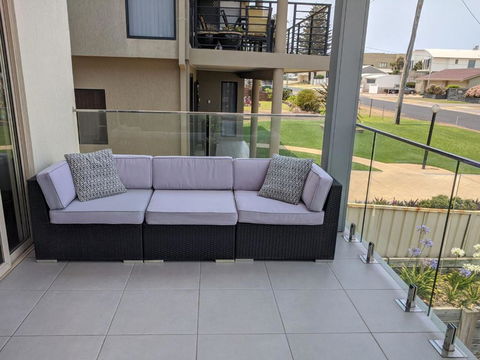Sunset On Birubi Pet Friendly Air Con Water Views WIFI & Outdoor Spa - Accommodation Batemans Bay 1