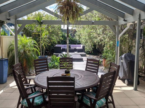Sunset On Birubi Pet Friendly Air Con Water Views WIFI & Outdoor Spa - Accommodation Batemans Bay 3