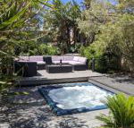 Sunset on Birubi pet friendly air con water views WIFI  outdoor spa - Accommodation Batemans Bay