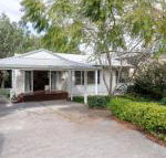 Dutchies Haven 11 Christmas Bush Ave Air Con large enclosed yard 2 minute walk to Dutchies - Accommodation Batemans Bay