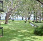 23 Bay Parklands 2 Gowrie Avenue Little Beach air con Pool  tennis court - Accommodation Batemans Bay