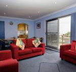 Anchorage 7 Beautifully Renovated Close to Rockpool - Accommodation Batemans Bay