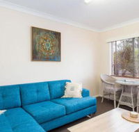 Sandy Bottoms with WiFi just Moments from Beach - Accommodation Batemans Bay