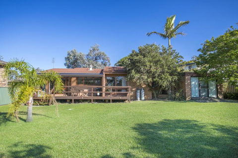 Family Paradise - Accommodation Batemans Bay 1