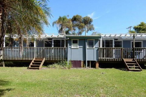 1 / 9 Donlan Rd Donlans Delight - Accommodation Batemans Bay 7