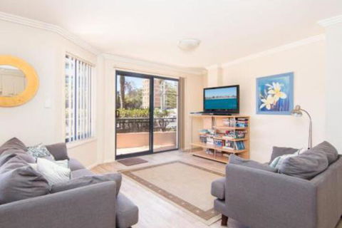 Millennium 102 With Pool In Complex - Accommodation Batemans Bay 6