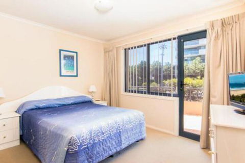 Millennium 102 With Pool In Complex - Accommodation Batemans Bay 7