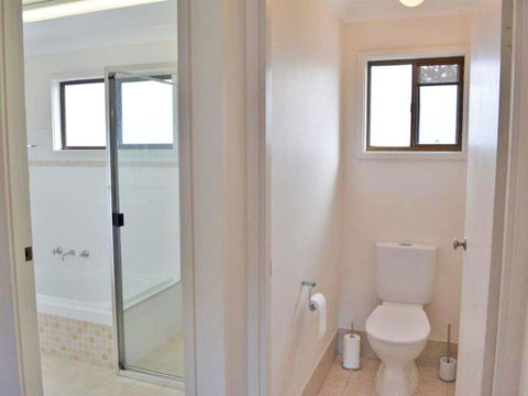 The Verandah 9 Hanson Avenue Fantastic Child Friendly Home - Accommodation Batemans Bay 5