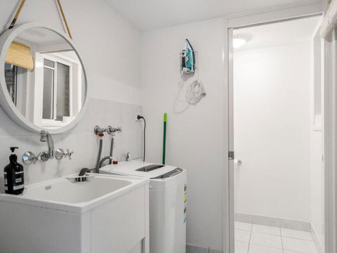 Eastpoint 3 - Accommodation Batemans Bay 5