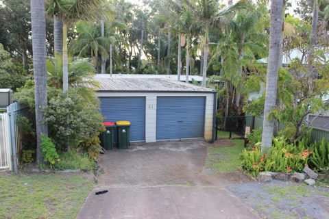 Hidden Oasis Pet Friendly In Anna Bay - Accommodation Batemans Bay 5