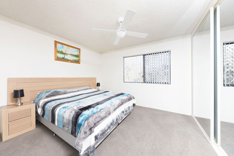 Breakers 3 - Accommodation Batemans Bay 3