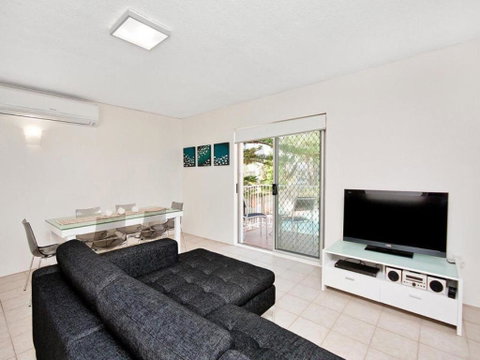 Beachcomber Unit 4 Beachside Unit  - Accommodation Batemans Bay 4