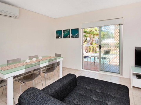 Beachcomber Unit 4 Beachside Unit  - Accommodation Batemans Bay 6
