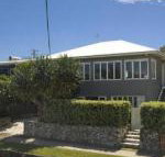 Henzell Street 28. Dicky Beach - Accommodation Batemans Bay